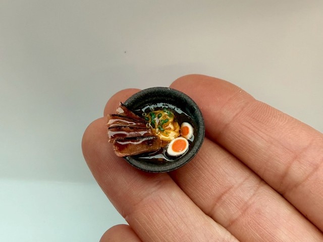 コンタンさん作「フランスのラーメン屋のラーメン」(提供：金沢美味しい作家さん）