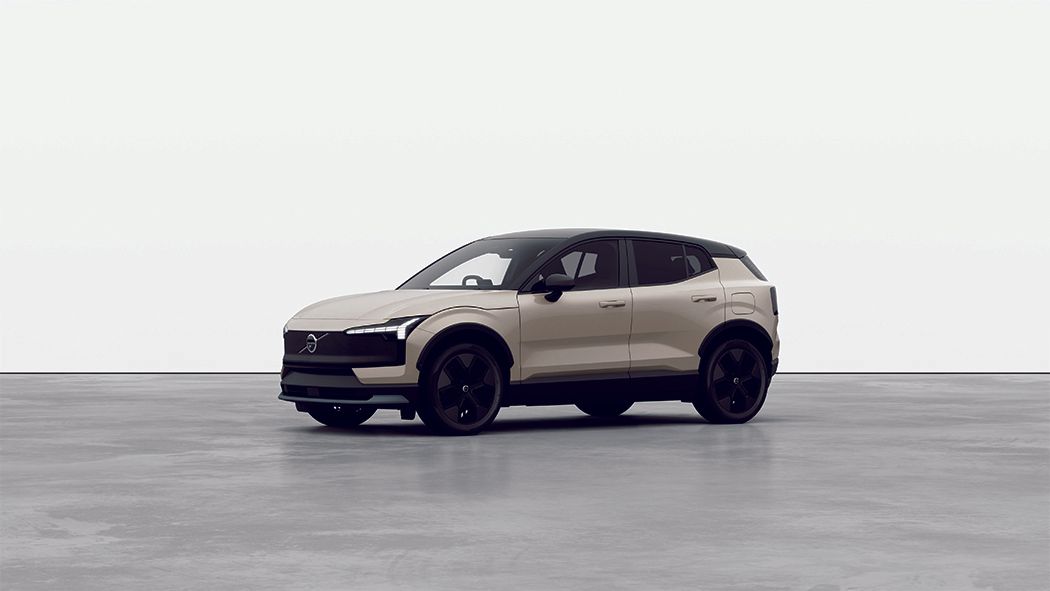 VOLVO EX30 Cross Country（ボルボ EX30 クロスカントリー）<br>【「旅」を美しく彩るクルマは、<br>「人生」を変えてしまう魔法を持つ。】