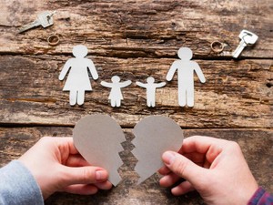 離婚した親の相続　前妻の子どもや連れ子に相続権はあるの？