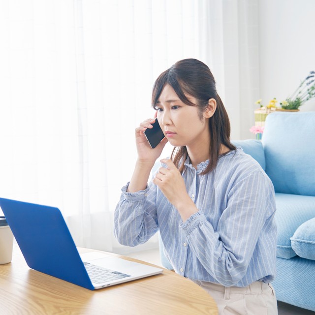 上司や同僚の言葉で会社への復帰に不安が…　※画像はイメージです（siro46/stock.adobe.com）
