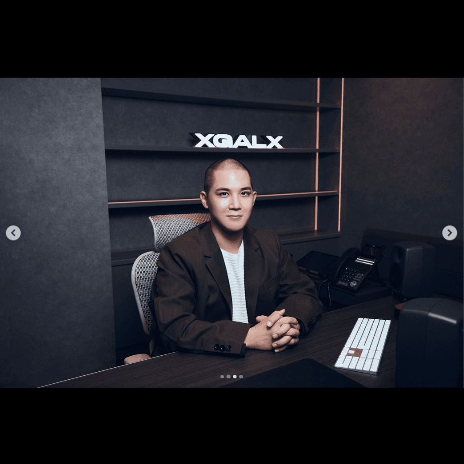 SIMON氏のインスタグラム（＠simonjakops）より