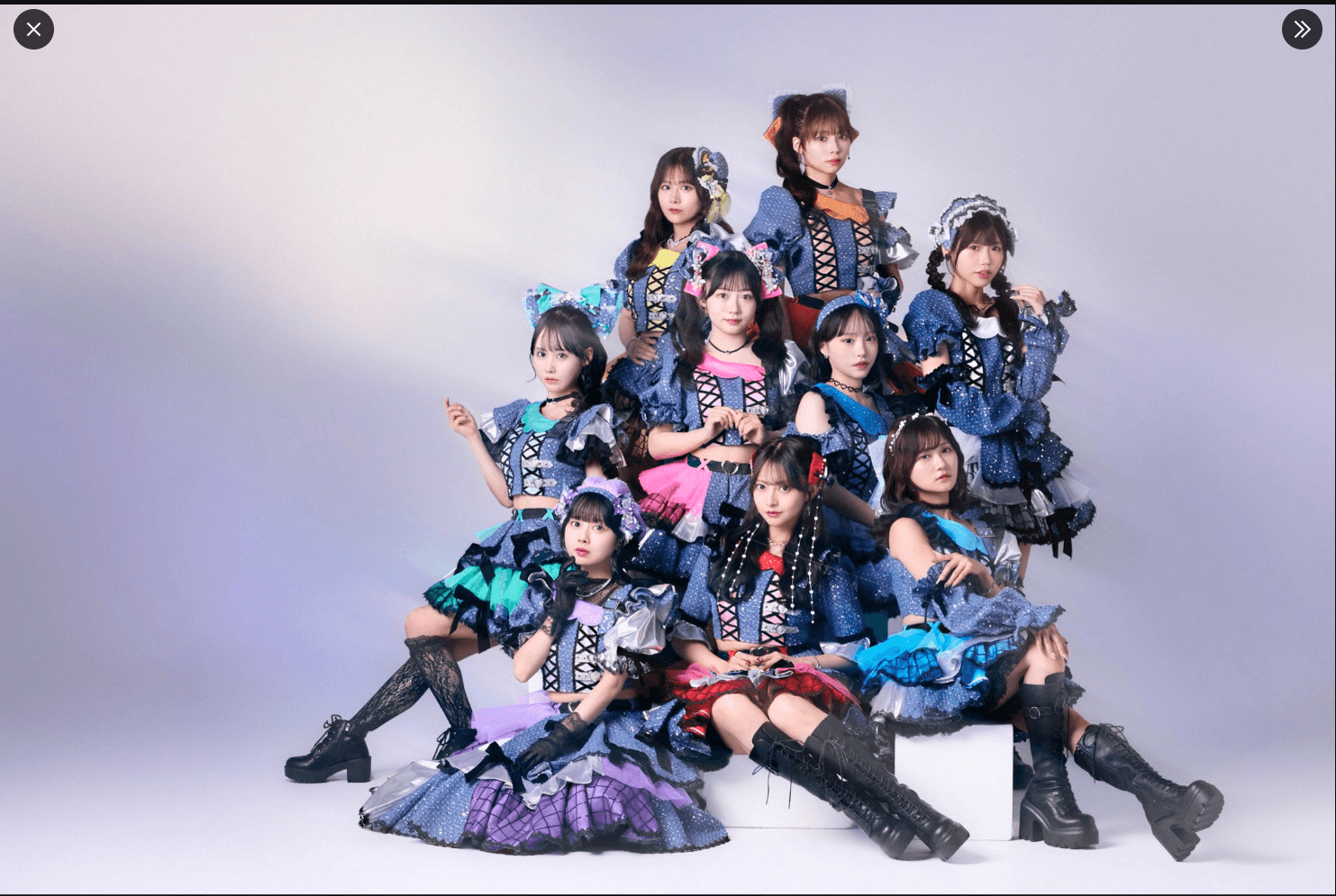 NEVER END ROLLの公式X（@NEVER_END_ROLL_）より