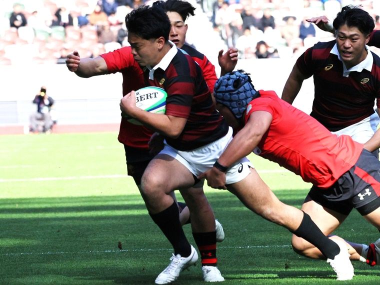 ラグビー - 早稲田大・福島秀法 公立進学校出身の突破役 接点で勝ち