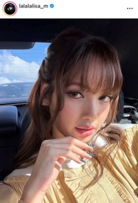 BLACKPINKリサのインスタグラム（＠lalalalisa_m）より