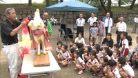 子どもの成長を願って飾る「八朔だんご馬」　菓子職人が制作を実演　香川・丸亀市