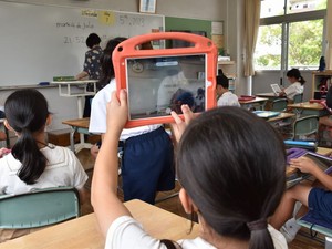 AI翻訳を使いこなした子どもたちが気付くこと　異文化交流する教室の様子は