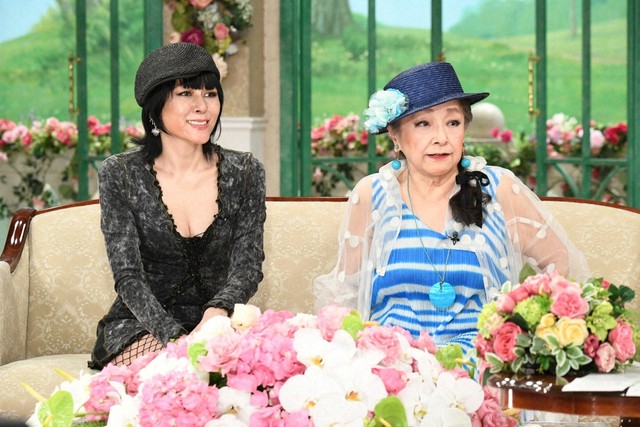 28日放送の「徹子の部屋」に出演する冨士眞奈美（右）と岩崎リズ＝テレビ朝日提供