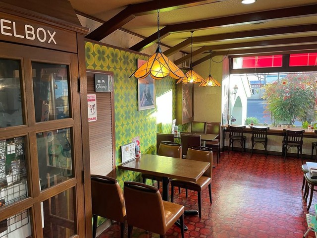 どこか懐かしい雰囲気の店内（提供：『喫茶ミントの壁』さん）