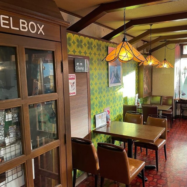 どこか懐かしい雰囲気の店内（提供：『喫茶ミントの壁』さん）