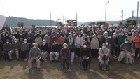 地元の住民が小豆島の草壁港と高松港を結ぶ航路の存続を求め、決起集会