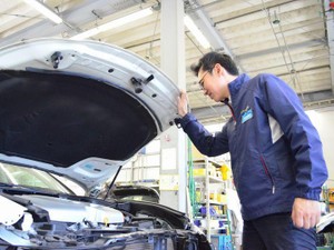 赤字の整備工場を脱下請けで再生　「お坊ちゃん」の呪縛を解いた2代目