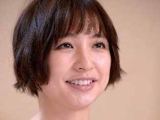 原発被災ペットの死「胸が張り裂けそう」篠田麻里子さん