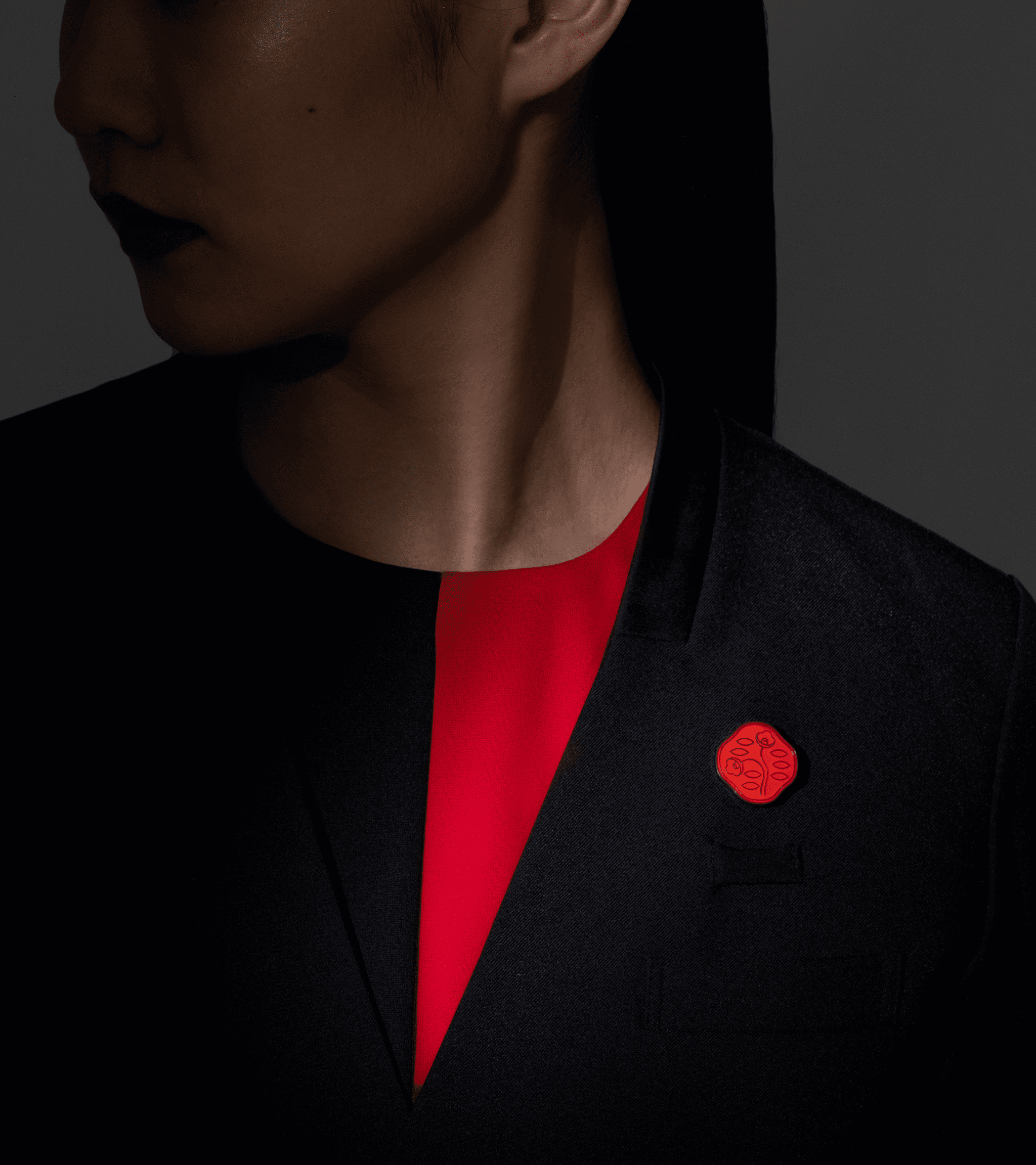 浅川喜一朗さんデザイン、SHISEIDOの新ユニフォーム「KASANE」（資生堂提供）