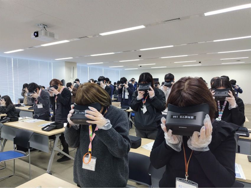 紀の川市役所内で開かれた研修の様子