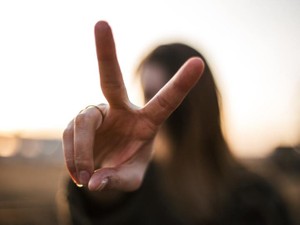 オフショットが好きな私は、「芸術は爆発だ」岡本太郎の真髄に触れる