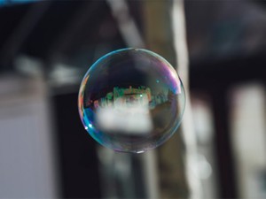 ブスな自分が大嫌い。でも迷うくらいなら動いて挑戦してみたい