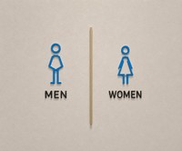 トイレの表示としてはおしゃれだが、よくよく見ないと男性用なのか女性用なのかがわかりづらい（提供）