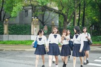 「インナーが透けたらいやだ」※画像はイメージです（Masakazu Tokashiki/stock.adobe.com）