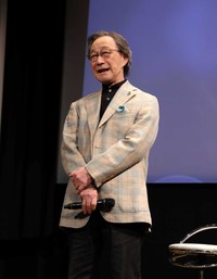 美輪明宏さんが語った「ヨイトマケの唄」にまつわる逸話に登場した武田鉄矢