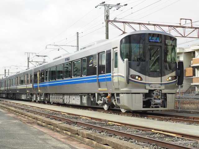 新快速「Aシート」車両（先頭車）報道公開から
