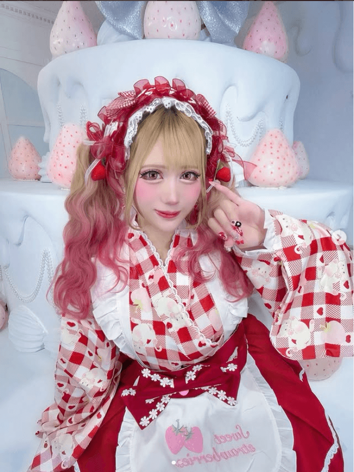 あいめろのインスタグラム（＠aisyu0101）より