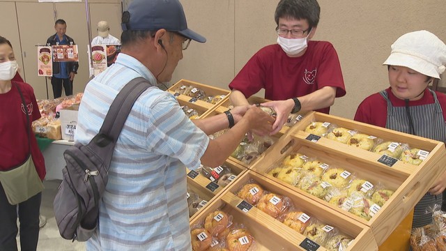 素材にこだわったパンとスイーツ集めたイベント　香川・高松市