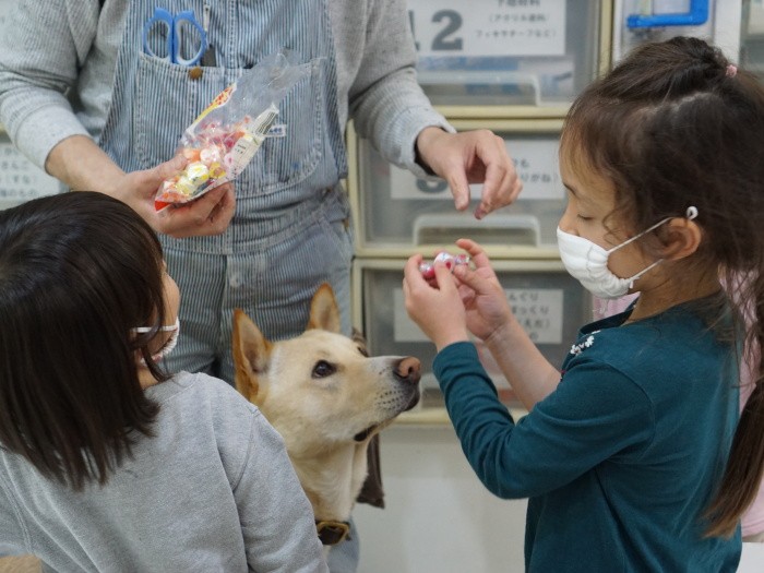 「あれ？僕のおやつじゃないのかな」