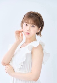 小坂井祐莉絵さん