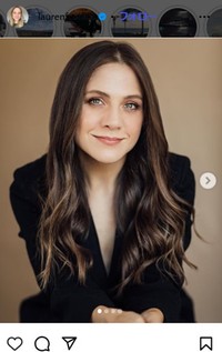 ローレン・コリンズのインスタグラム＠laurenfcollinsより