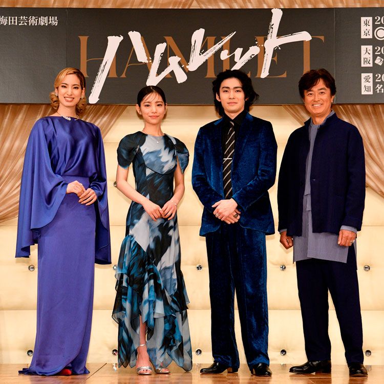 ペトラ・コリンズ 『Coming of Age』 | 朝日新聞デジタルマガジン＆[and]