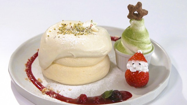 超ふわふわ食感！クリスマス限定のピスタチオクリームたっぷりパンケーキ　岡山【ほっとマルシェ】