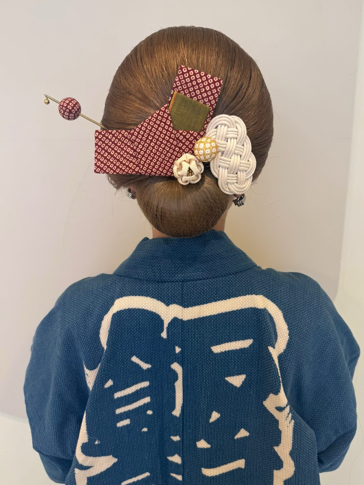 美容師1人で3日間……161人分もヘアセット！？ 東海地方最大級の祭、女性