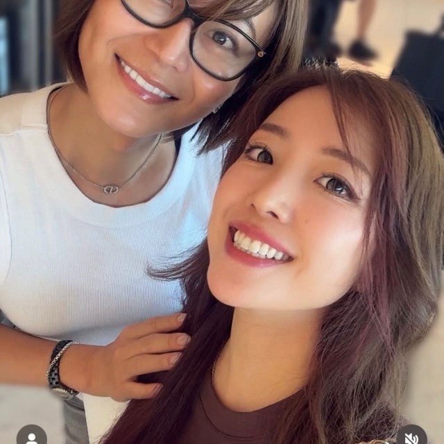平原綾香インスタグラム(@ayaka_hirahara_official)より