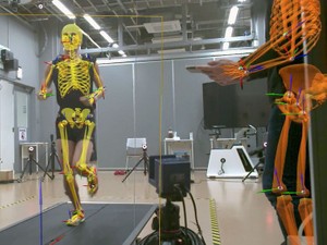 技術の力で身体拡張、「ドラえもんに頼るのび太ではない」と専門家　さて何の例え？