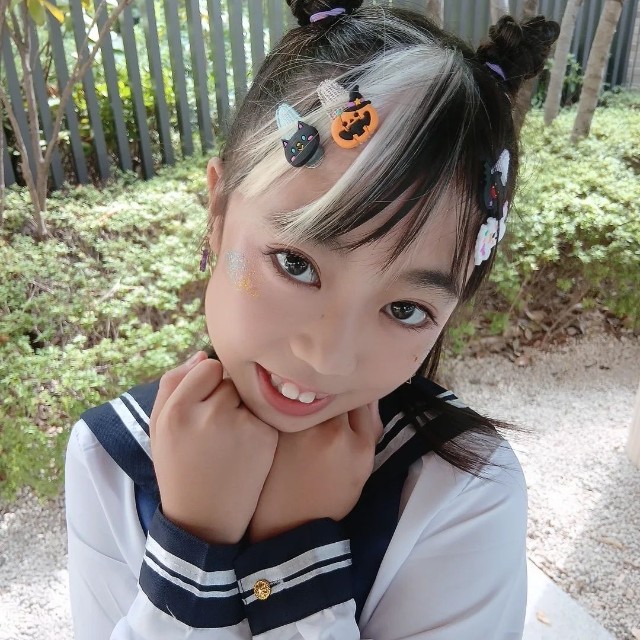 ハロウィンの仮装でJK（女子高生）に変身！（提供：@mina_yoga_babyさん）