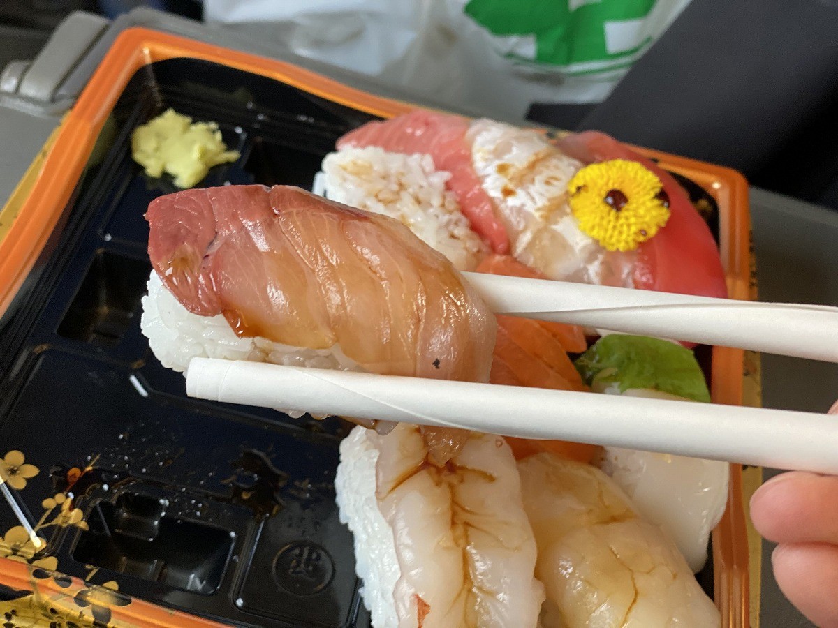 弁当についてた割り箸 弁当についてた割り箸