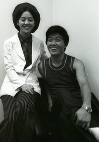 坂本九さん（右）と柏木由紀子＝1972年