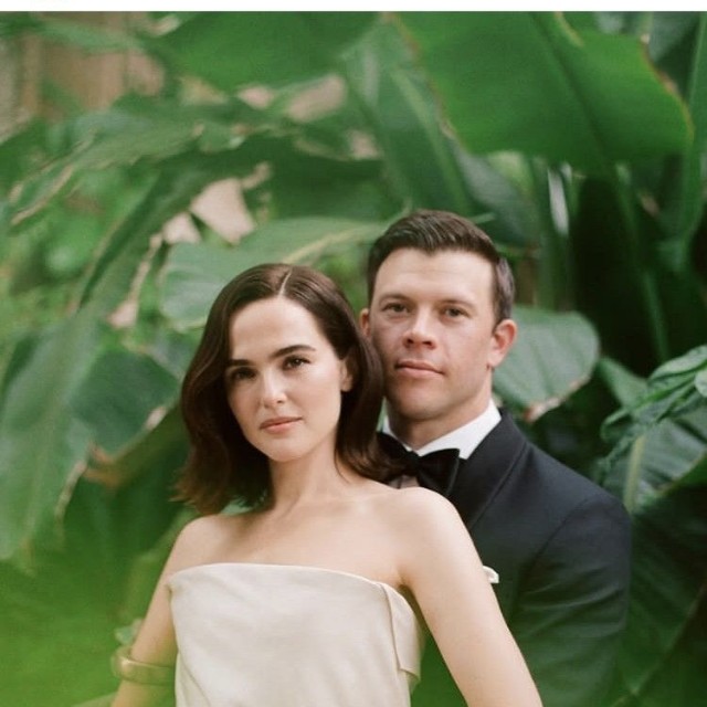 ゾーイ・ドゥイッチのインスタグラム＠zoeydeutchより