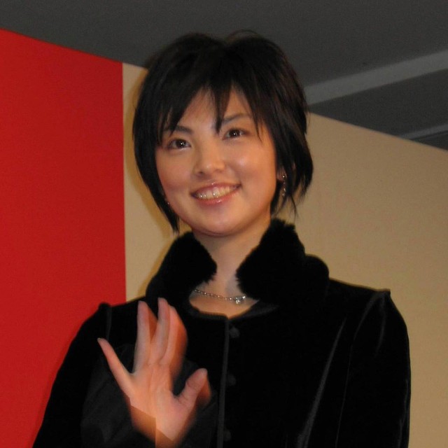 デビュー当時の「なっちゃん」ヘアの田中麗奈=2005年