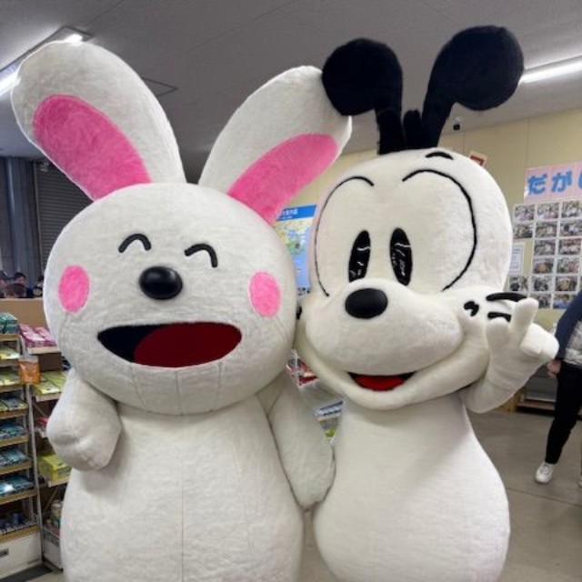 なんだか共通点が多いなぁ。／株式会社サンワードの公式X（@sunward_info）より