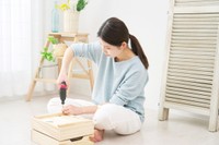 DIYで理想の仕事部屋を作りたい！※画像はイメージです（siro46/stock.adobe.com）