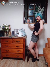 ぱーてぃーちゃん信子インスタグラム（＠nobuko_0801）より