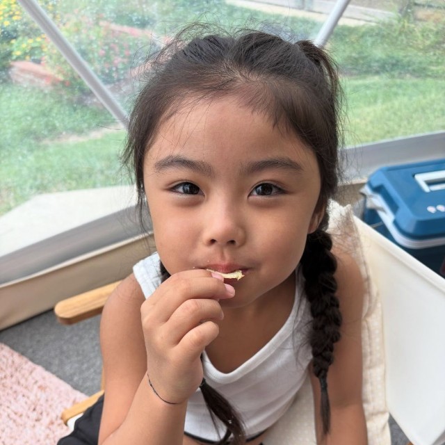 現在の娘。赤ちゃんの頃の面影を残しながら、表情はすっかりお姉さんに／投稿主さん提供