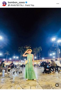 鈴木砂羽（@bombon_sawa）さんのインスタグラムより