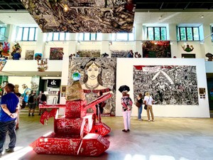 アート＝アクティビズム　「ドクメンタ15」にみる社会変革目指すアーティスト