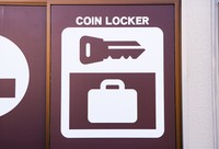 コインロッカーに荷物を入れたら……どこかわからない！？　写真はイメージです（Thepporn/stock.adobe.com）