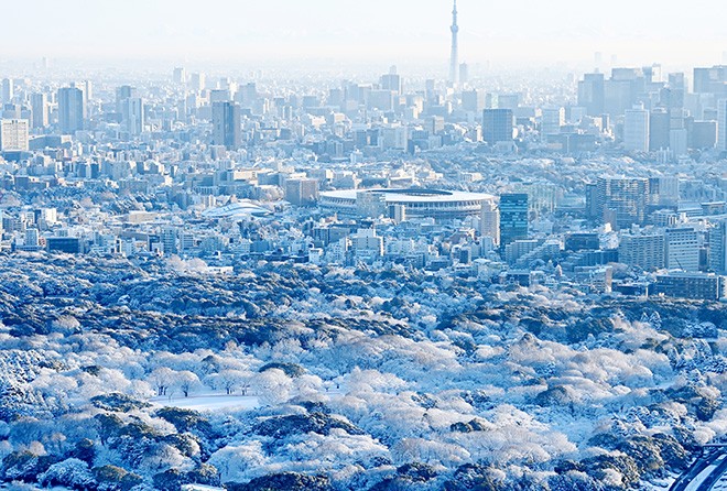 Tokyo in the Rain — Take photos in all weather conditions — On