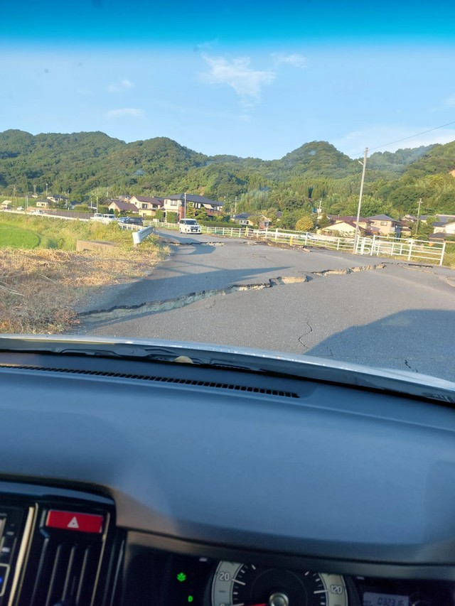 「10年かけて元の生活に戻していけるように頑張ってきた矢先に…」それでも前を向き、頑張って生きていきたいと投稿（miiiiさんThreadsより）