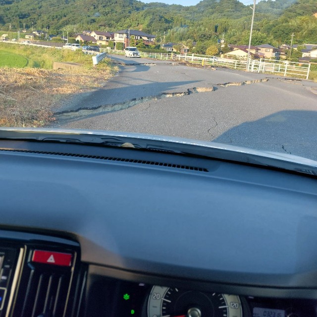 「10年かけて元の生活に戻していけるように頑張ってきた矢先に…」それでも前を向き、頑張って生きていきたいと投稿（miiiiさんThreadsより）