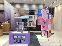 Ladyknowsが大阪・東京で展示会。かがみよかがみとのコラボZINEも
